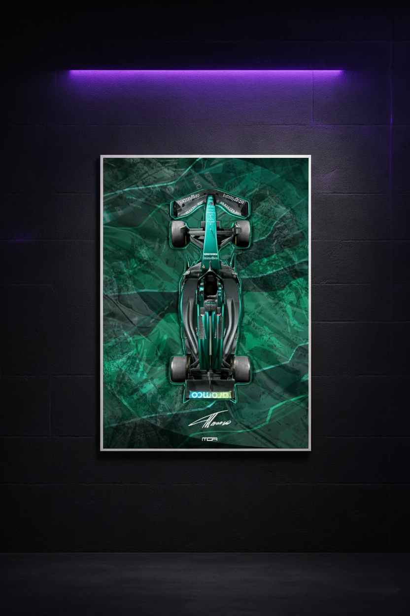 Póster de Aston Martin Vantage F1, V2, colgado en pared de oficina o sala gaming. Diseño de automovilismo en contexto decorativo.