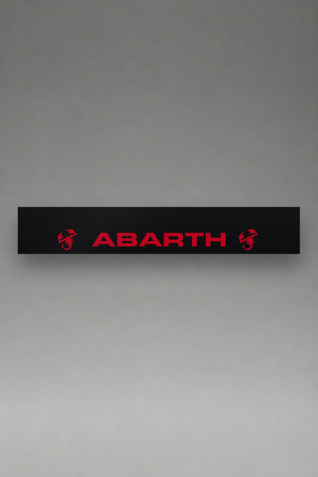 Parasol de vinilo Fiat Abarth Escorpiones · Patrón Logo Repetido, la tira entera de 150 x 25 cm vista de frente, de MOA-Grafics.