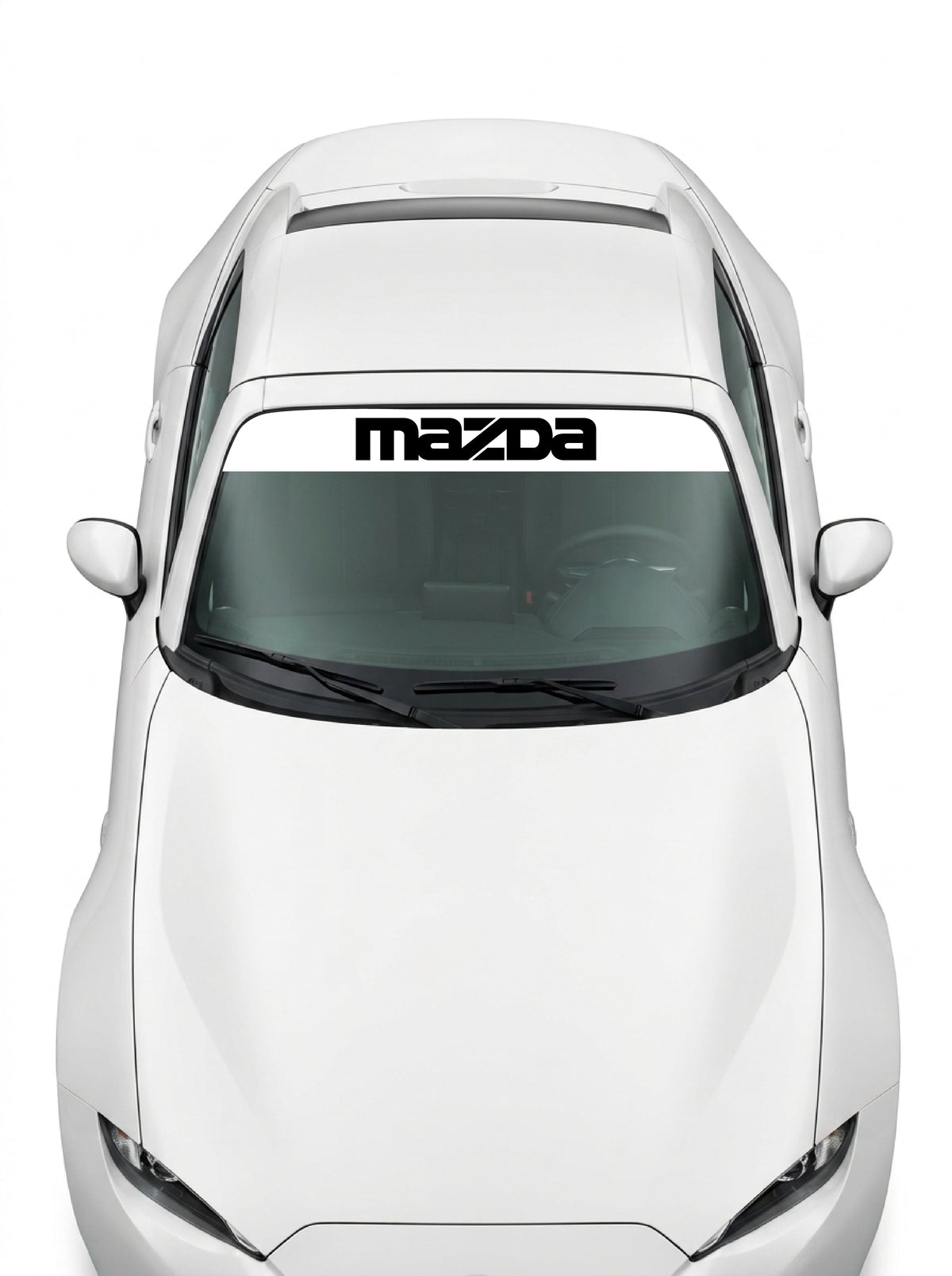 Coche con el parasol de vinilo Mazda blanco con el lettering MAZDA en negro instalado en el parabrisas