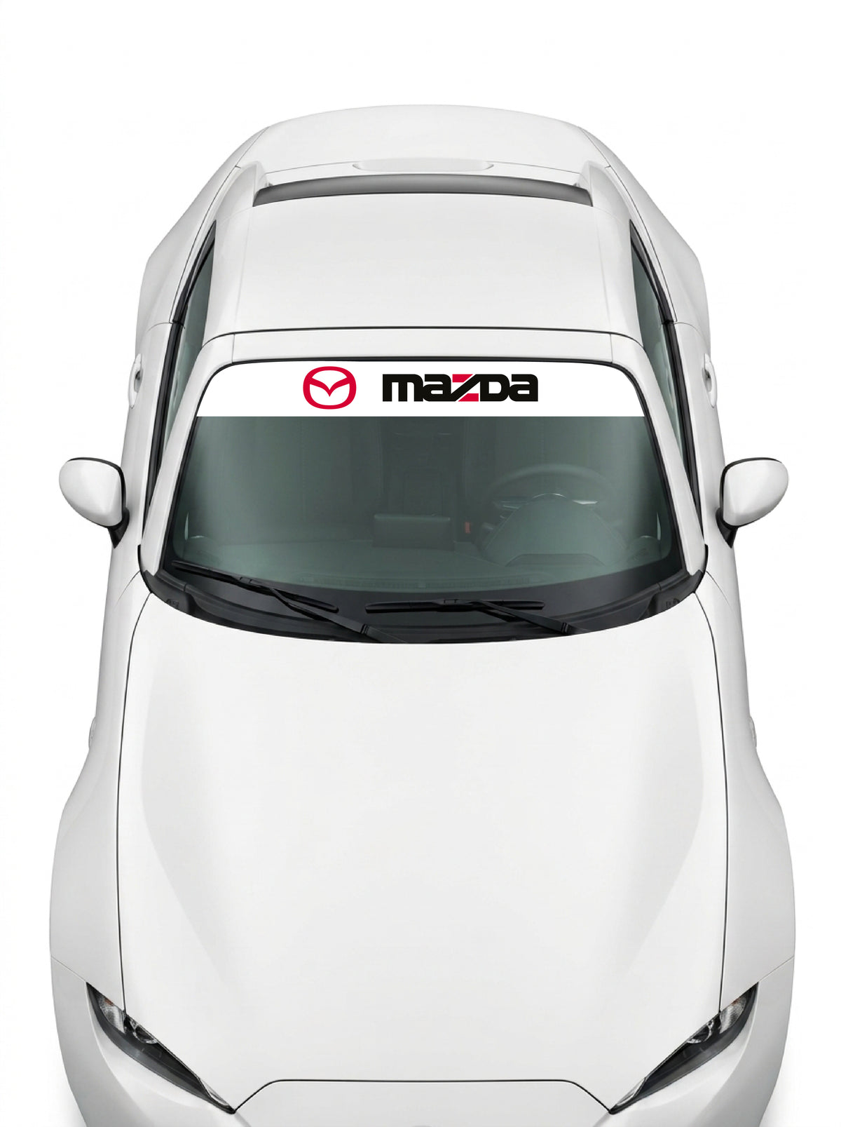 Coche con el parasol de vinilo Mazda blanco con el emblema oval en rojo y el lettering MAZDA en negro instalado en el parabrisas