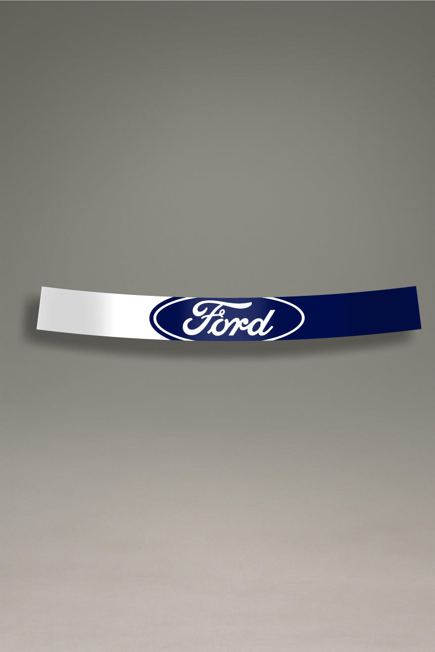 Parasol de vinilo para coche con fondo dividido en azul y blanco y el logo oval de Ford. Accesorio de MOA-Grafics para personalizar y proteger tu vehículo con un estilo clásico.