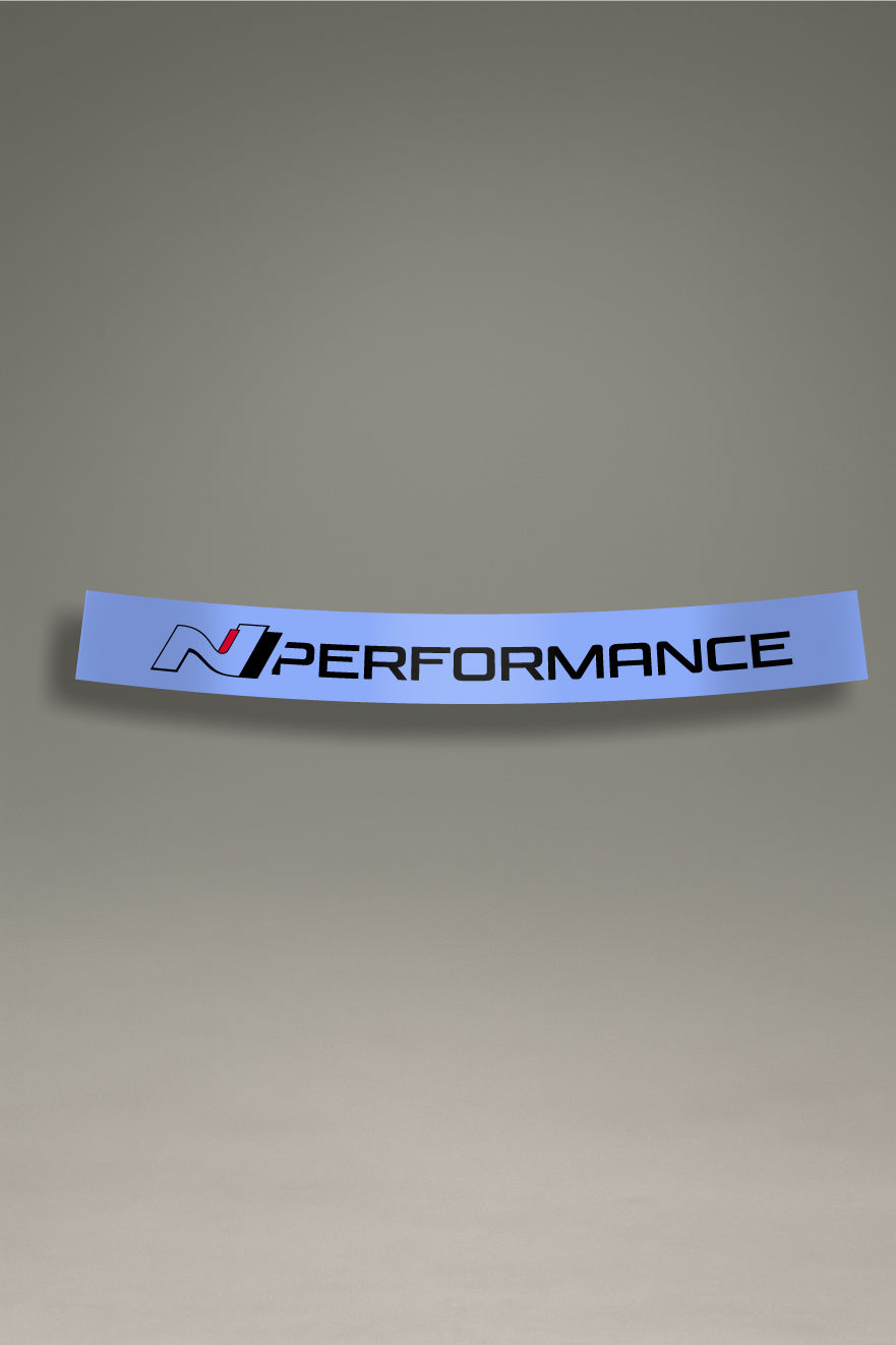 Parasol de vinilo azul claro con el logotipo de Hyundai N Performance. Un accesorio de estilo deportivo de MOA-Grafics para proteger y personalizar tu vehículo.