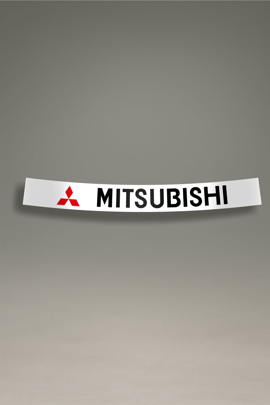 Parasol de vinilo blanco con el logotipo moderno de Mitsubishi en negro y rojo. Un accesorio de MOA-Grafics para personalizar y proteger vehículos con un estilo JDM.