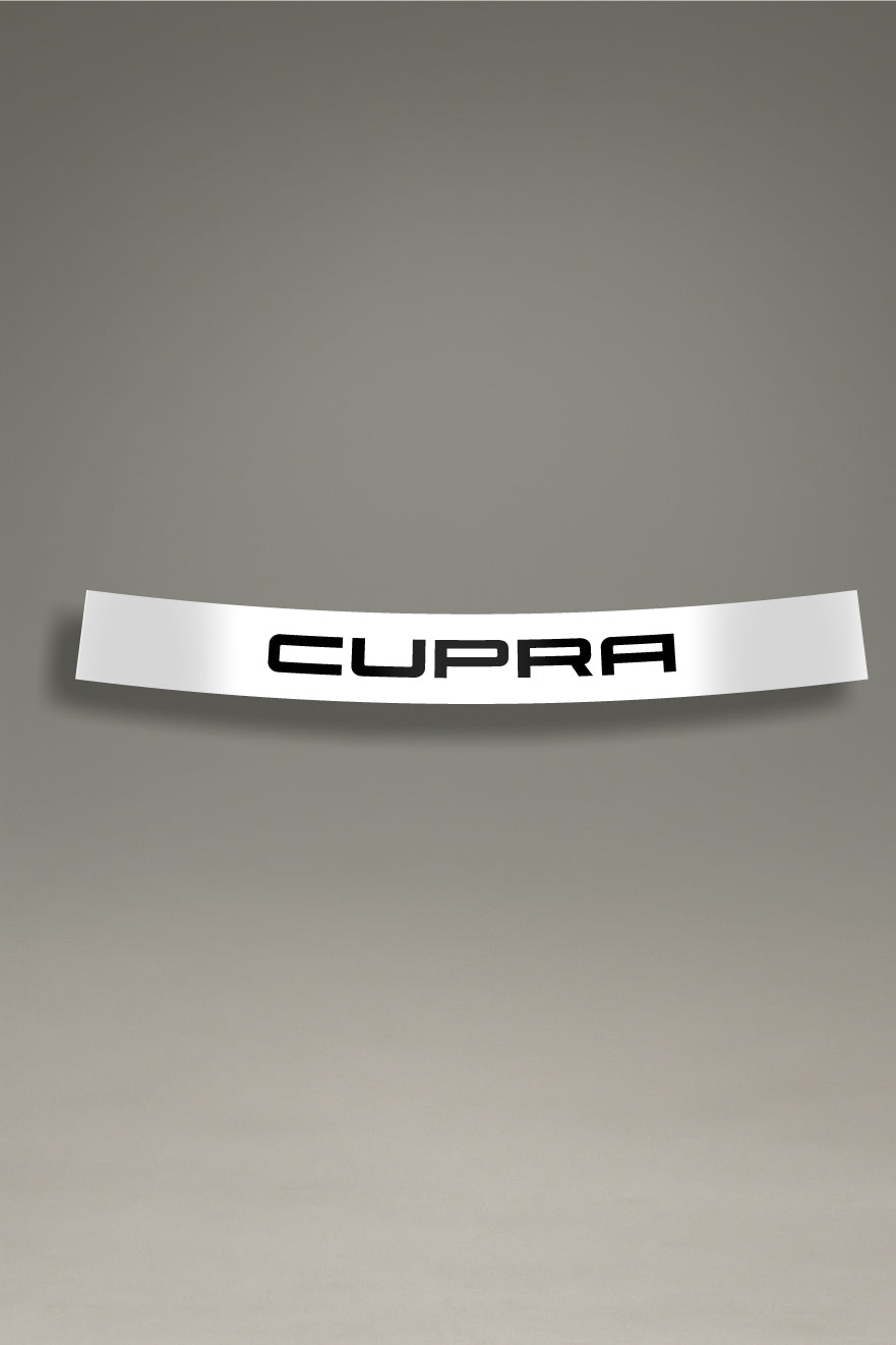 Parasol blanco para parabrisas con el logo Cupra en negro, una pieza de estilo racing para la personalización y tuning de MOA-Grafics