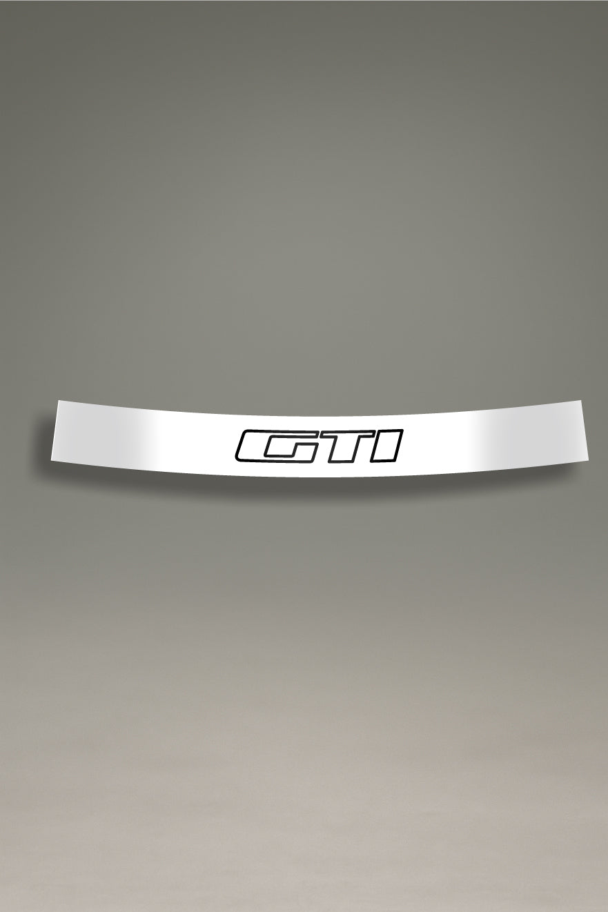 Parasol blanco para parabrisas con el logo GTI de Peugeot en negro, una pieza de estilo racing para la personalización y tuning de MOA-Grafics.