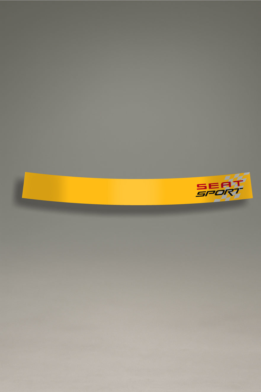 Parasol amarillo para parabrisas con el logo de SEAT Sport y bandera de carreras, una pieza de estilo racing para la personalización y tuning de MOA-Grafics.