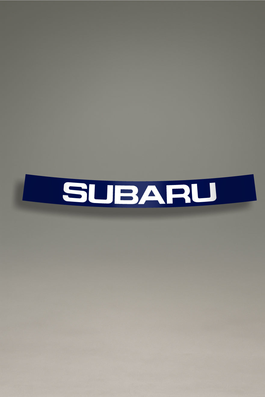 Vinilo parasol azul para parabrisas con el logo de Subaru en blanco, un diseño de estilo JDM para tuning de coches de MOA-Grafics.