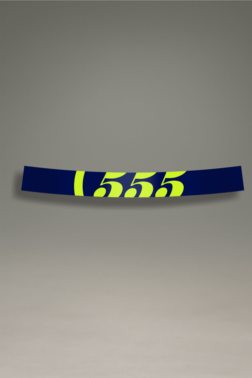 Parasol azul para parabrisas con el logo 555 de Subaru WRC en lima, un diseño de estilo racing para personalización y tuning de MOA-Grafics.