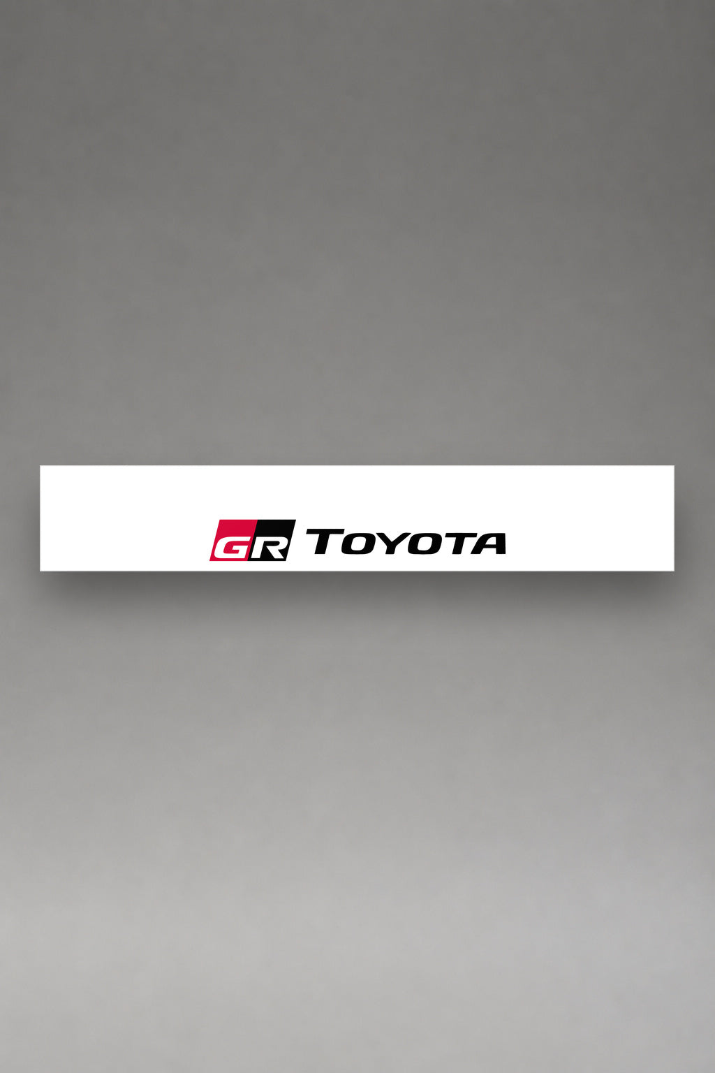 Parasol de vinilo Toyota blanco con el logotipo GR Toyota, la tira entera de 150 x 25 cm vista de frente, de MOA-Grafics.
