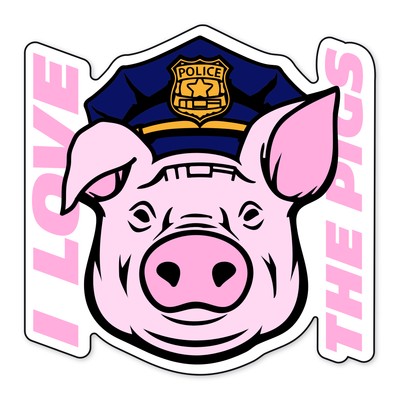 Diseño plano de una cabeza de cerdo rosa con gorra azul marino de policía y placa dorada, con el lema I LOVE THE PIGS en letras rosa pálido a ambos lados, y el contorno de troquel dibujado alrededor en blanco y negro.