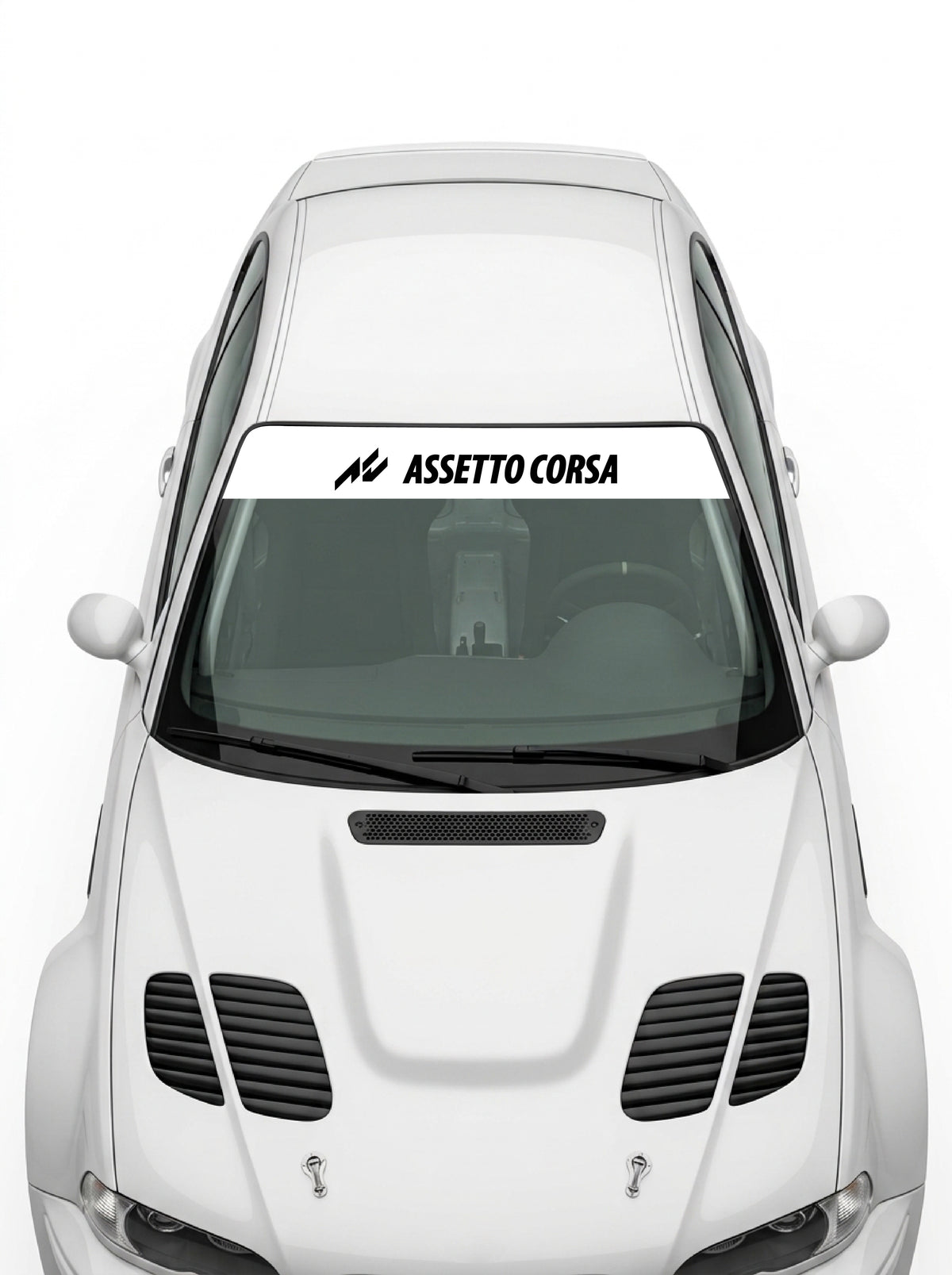 Coche con el parasol de vinilo Assetto Corsa blanco con el lettering ASSETTO CORSA en negro instalado en el parabrisas