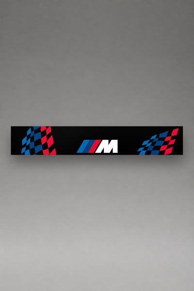 Parasol de vinilo BMW M Cuadros · Patrón Tricolor M, la tira entera de 150 x 25 cm vista de frente, de MOA-Grafics.