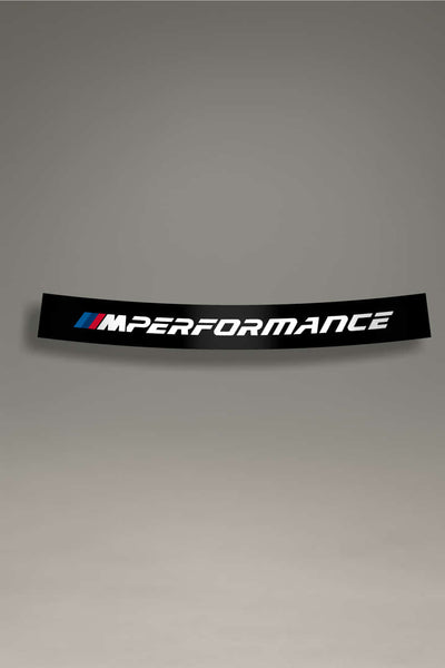 Parasol BMW M Performance en color negro con el logotipo de BMW M y la palabra "PERFORMANCE" en blanco. Ideal para darle un toque deportivo y de alto rendimiento a los vehículos BMW con un diseño elegante y moderno.