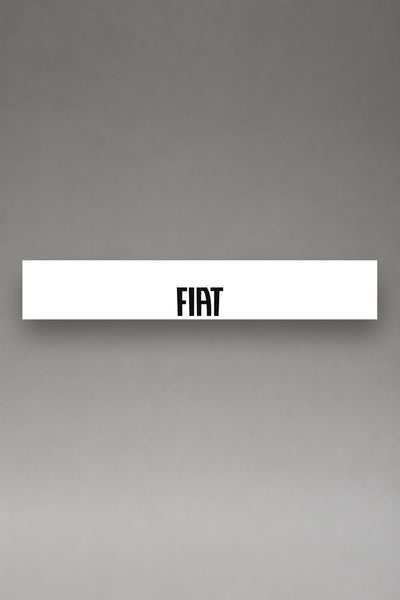 Parasol de vinilo Fiat · Lettering Moderno Minimalista, la tira entera de 150 x 25 cm vista de frente, de MOA-Grafics.