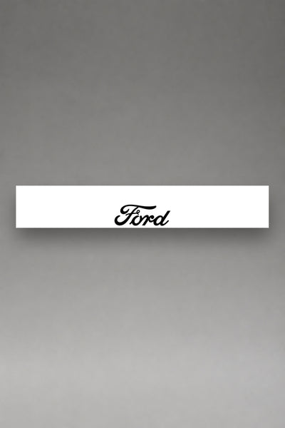 Parasol de vinilo Ford · Lettering Centrado Minimalista, la tira entera de 150 x 25 cm vista de frente, de MOA-Grafics.
