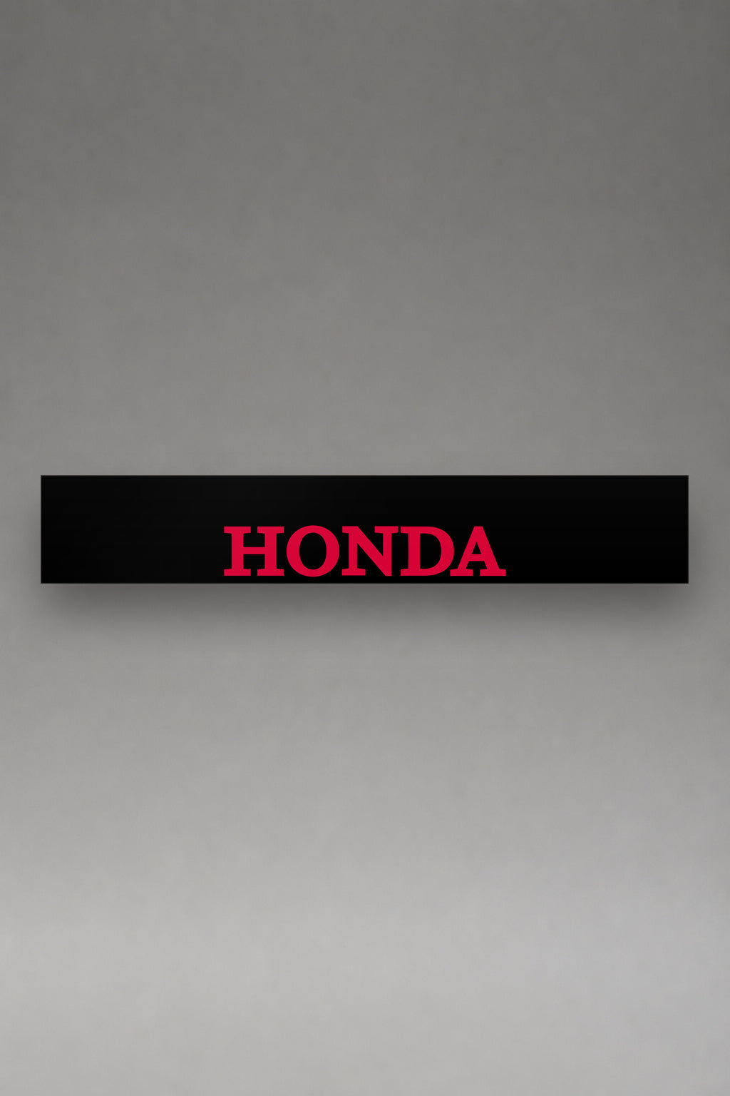 Parasol de vinilo Honda · Lettering Serif Mayúsculas, la tira entera de 150 x 25 cm vista de frente, de MOA-Grafics.