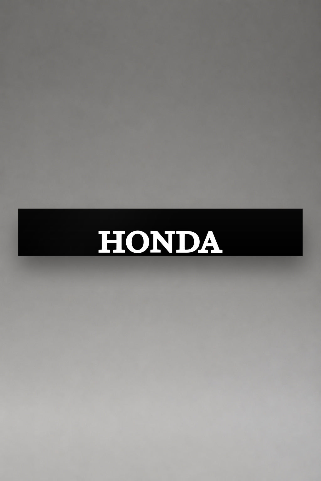 Parasol de vinilo Honda · Lettering Serif Mayúsculas, la tira entera de 150 x 25 cm vista de frente, de MOA-Grafics.