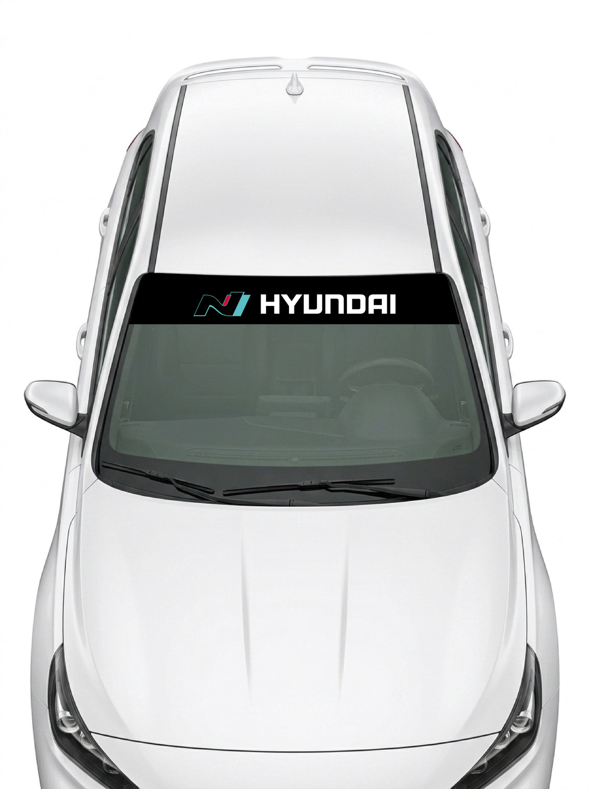 Parasol de vinilo Hyundai N negro con el logo N en azul y el lettering HYUNDAI en blanco, instalado en el parabrisas de un Hyundai blanco