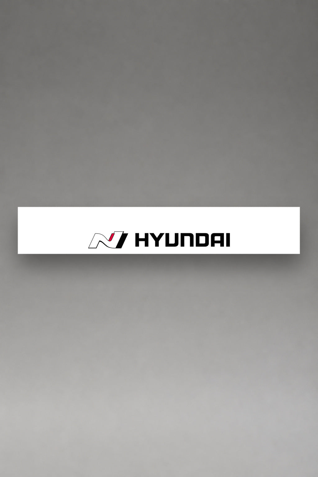 Parasol de vinilo Hyundai N Performance · Logo N y Lettering Dual, la tira entera de 150 x 25 cm vista de frente, de MOA-Grafics.