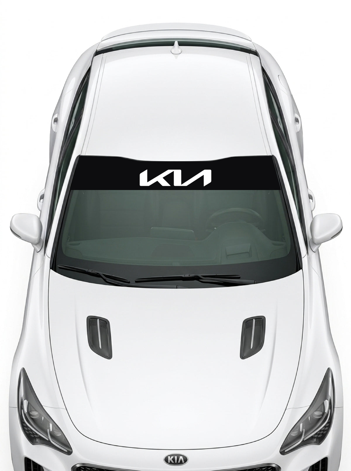 Coche con el parasol de vinilo Kia negro con el logo KIA compacto en blanco instalado en el parabrisas