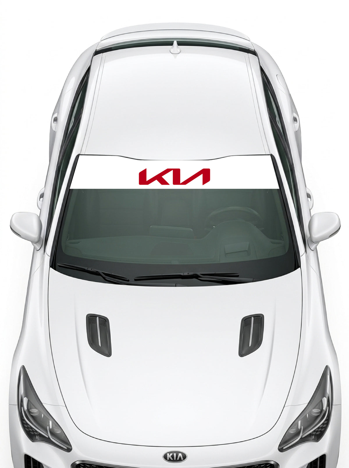 Coche con el parasol de vinilo Kia blanco con el logo KIA compacto en rojo instalado en el parabrisas