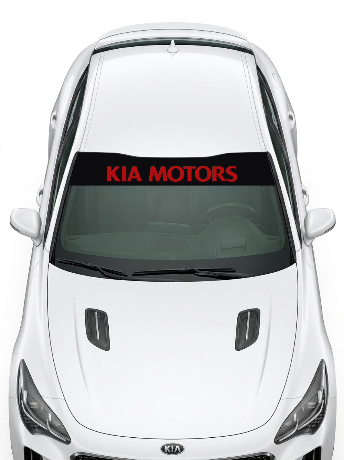 Coche con el parasol de vinilo Kia negro con el lettering KIA MOTORS en rojo instalado en el parabrisas
