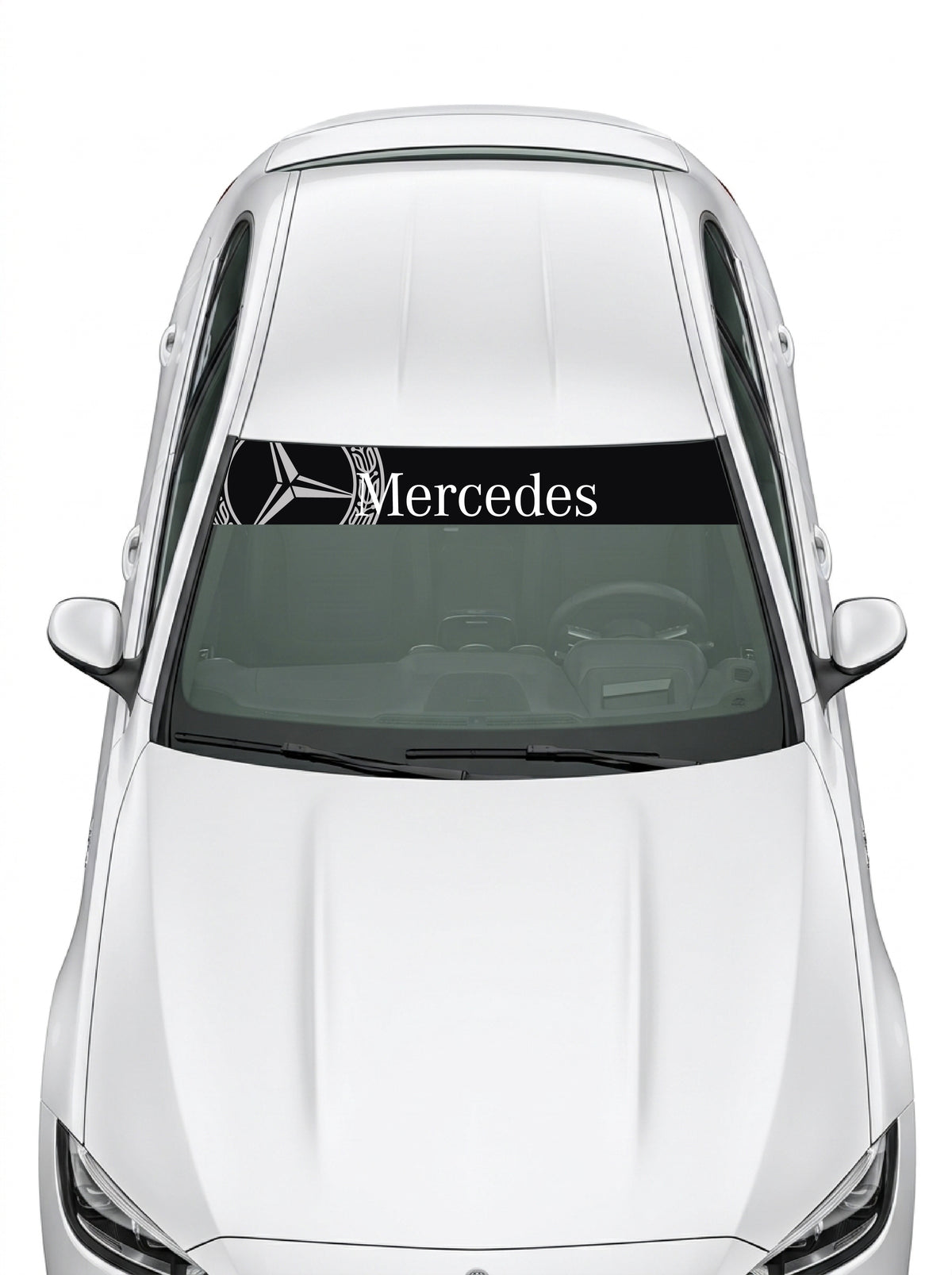 Coche con el parasol de vinilo Mercedes-Benz negro con la estrella de tres puntas y el lettering Mercedes en blanco instalado en el parabrisas
