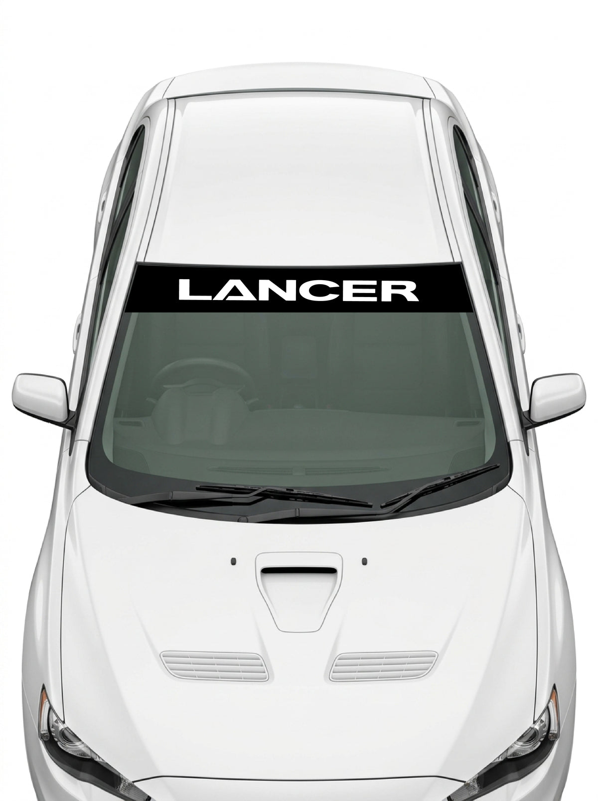 Coche con el parasol de vinilo Mitsubishi Lancer negro con el lettering LANCER en blanco instalado en el parabrisas