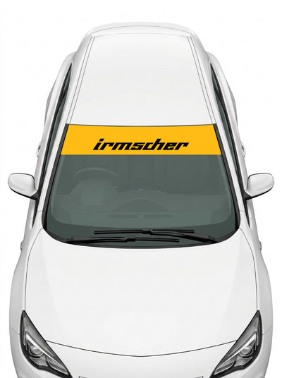 Coche con el parasol de vinilo Opel Irmscher amarillo con el lettering irmscher en negro instalado en el parabrisas