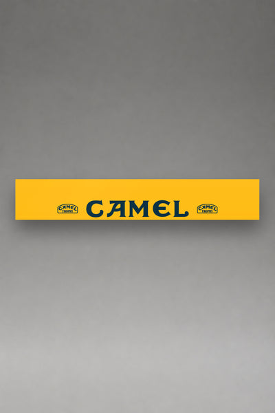 Parasol de vinilo Camel · Edición Rally, la tira entera de 150 x 25 cm vista de frente, de MOA-Grafics.