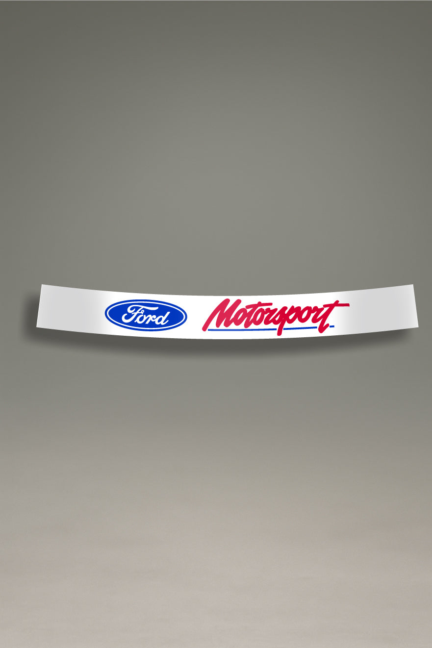 Parasol de vinilo blanco con el logotipo de Ford y el texto 'Motorsport' en rojo y azul. Un accesorio de competición de MOA-Grafics para personalizar vehículos Ford y proteger el interior.