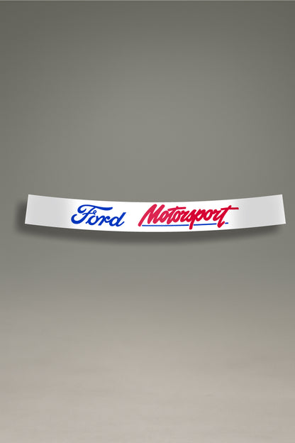 Parasol de vinilo negro con el logotipo clásico de Ford Motorsport en azul y rojo. Accesorio de MOA-Grafics para dar un toque retro de competición a tu coche y protegerlo de los rayos UV.