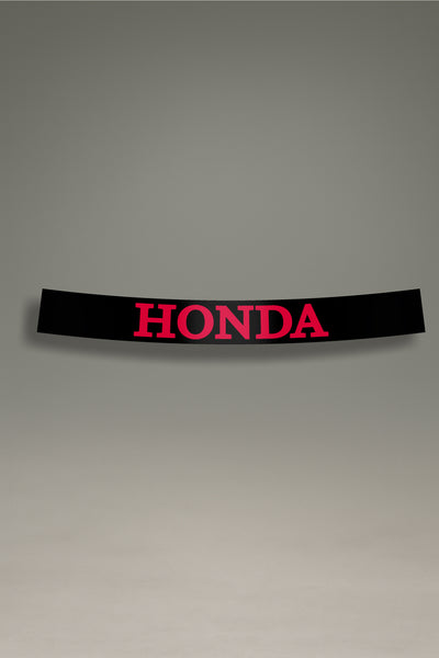 Parasol de vinilo negro con el logotipo moderno de Honda en rojo. Un accesorio de estilo deportivo de MOA-Grafics para proteger y personalizar tu vehículo.