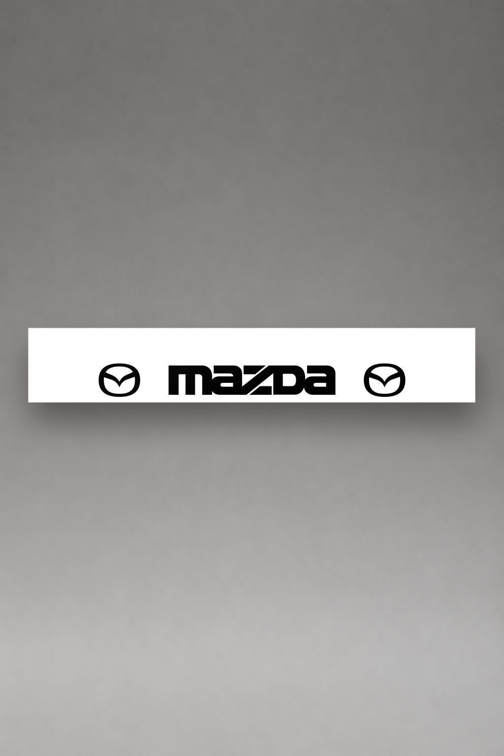 Parasol de vinilo Mazda · Logo Oval Lettering Completo, la tira entera de 150 x 25 cm vista de frente, de MOA-Grafics.