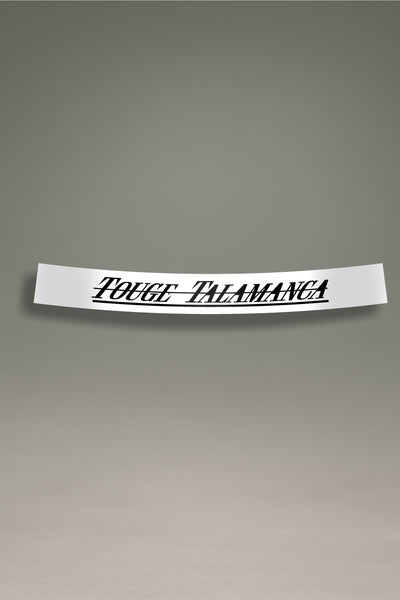 Parasol de vinilo blanco con el logotipo de Touge Talamanca en negro. Un accesorio de MOA-Grafics para proteger tu coche del sol con un estilo de carreras touge.