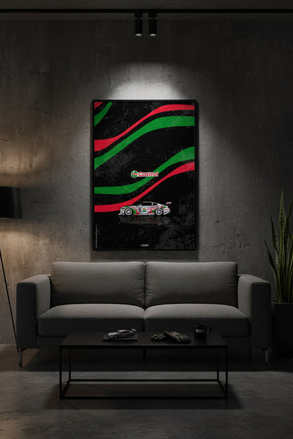 Póster enmarcado del Ford Mustang Castrol en una pared oscura, una pieza decorativa de estilo racing para un salón por MOA-Grafics.