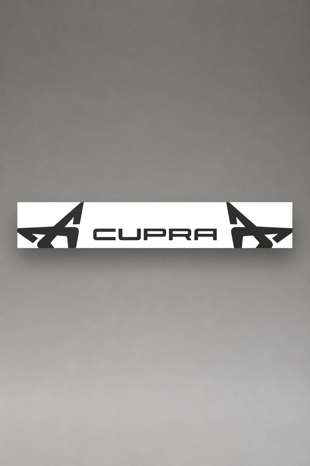 Parasol de vinilo Cupra · Logotipo de la Marca, la tira entera de 150 x 25 cm vista de frente, de MOA-Grafics.