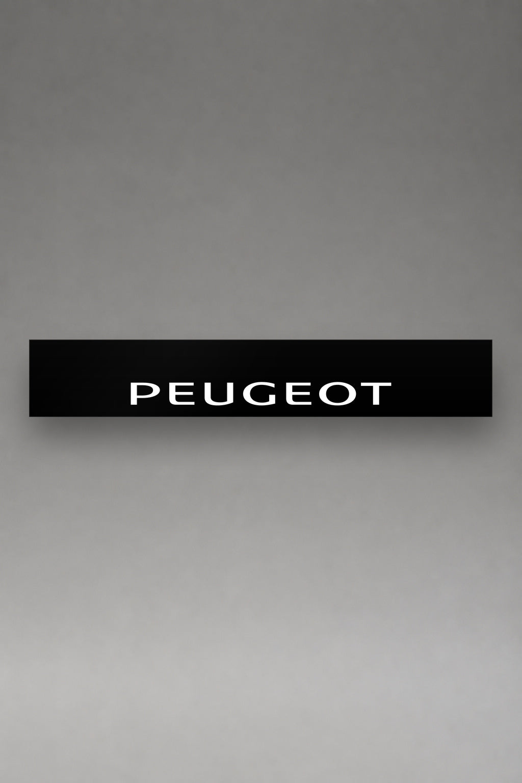 Parasol de vinilo Peugeot · Lettering Mayúsculas Elegante, la tira entera de 150 x 25 cm vista de frente, de MOA-Grafics.