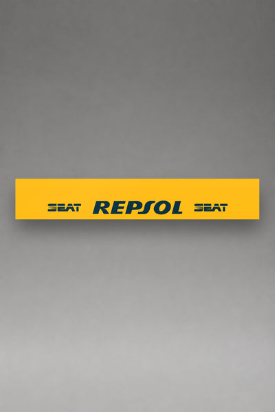Parasol de vinilo Seat Repsol en amarillo, la tira entera de 150 x 25 cm vista de frente, de MOA-Grafics.