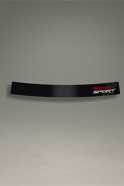 Parasol negro para parabrisas con el logo de SEAT Sport y bandera de carreras, un accesorio de estilo racing para personalización de MOA-Grafics.