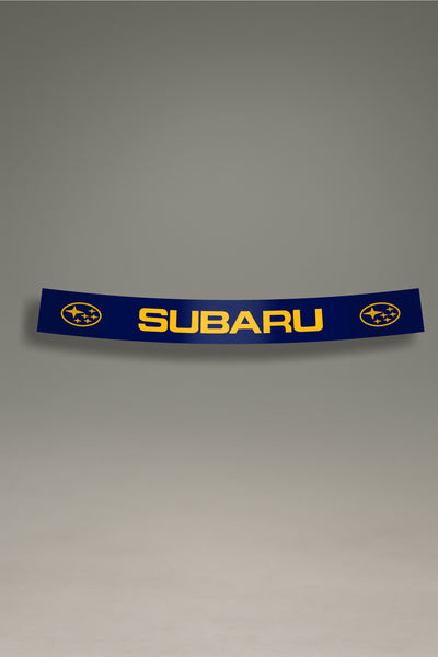 Vinilo parasol azul para parabrisas con el logo clásico de Subaru en amarillo, un accesorio de estilo JDM para personalización de coches de MOA-Grafics.