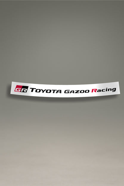 Vinilo parasol blanco para parabrisas con el logo completo de Toyota Gazoo Racing, un diseño de estilo racing para tuning de coches de MOA-Grafics.