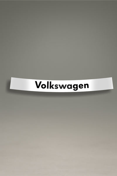 Vinilo parasol blanco para parabrisas con el logo clásico de Volkswagen en negro, un diseño de estilo retro para tuning de coches de MOA-Grafics.