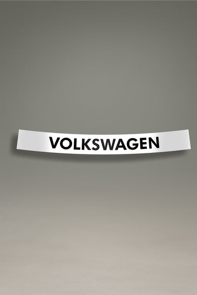Vinilo parasol blanco para parabrisas con el logo retro de Volkswagen en negro, un diseño de estilo clásico para tuning de coches de MOA-Grafics.